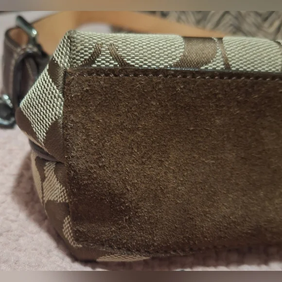 Coach Vintage Signature Stripe Baguette Demi Bag EUC - Picture 5 of 8